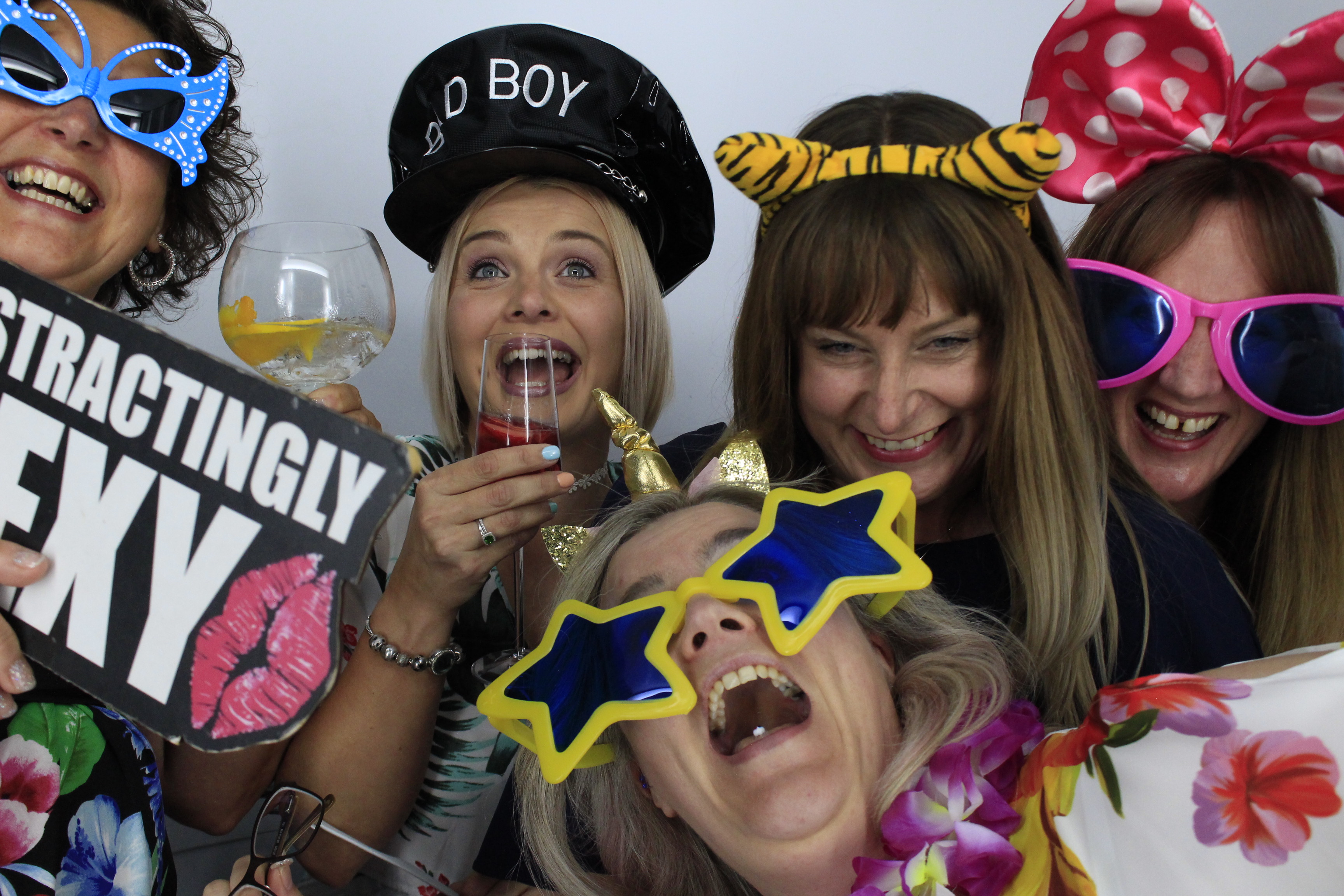 Mr & Mrs Hill's Wedding | View more photos from the event at gallery.myphotoboothexperience.co.uk/u/MyPhotoBoothExperienceLtd/Mr-Mrs-Hills-Wedding
